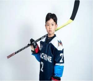 2 HAJUN PARK. (U10A)