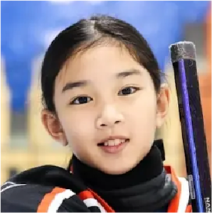 48 Nisha Virapornsawan